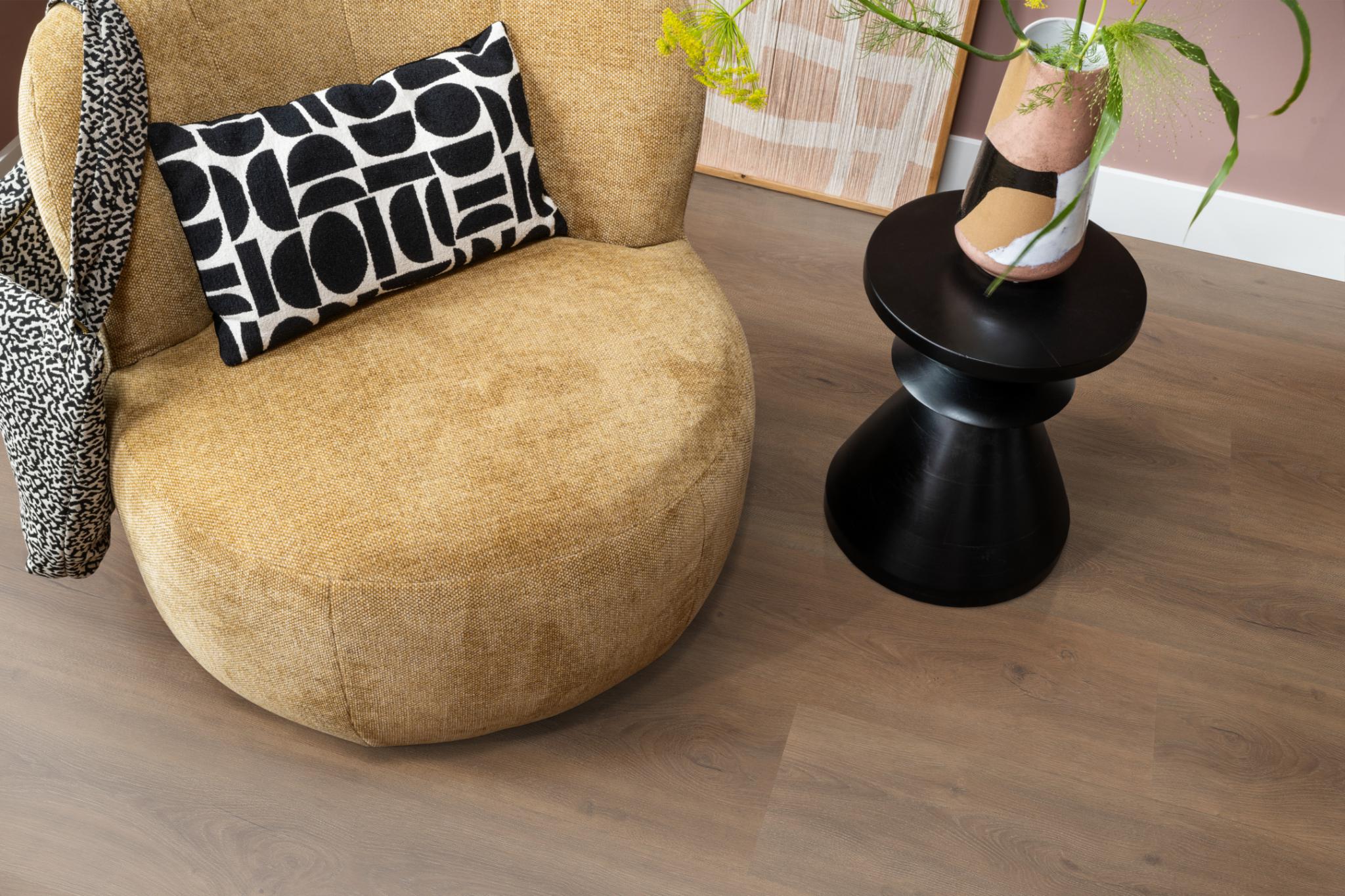 Ambiant Robusto Warm Brown plak PVC