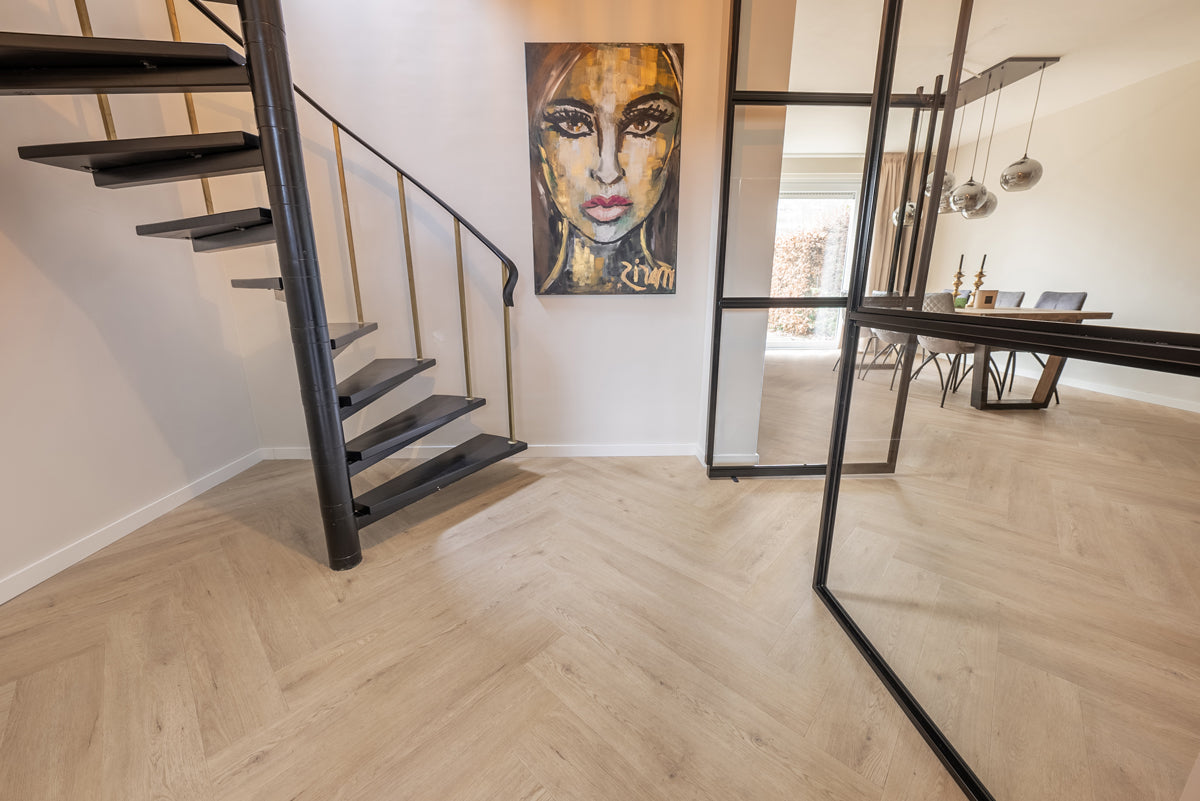 Floer Gaia Grijsbeige Walvisgraat XXL PVC Click