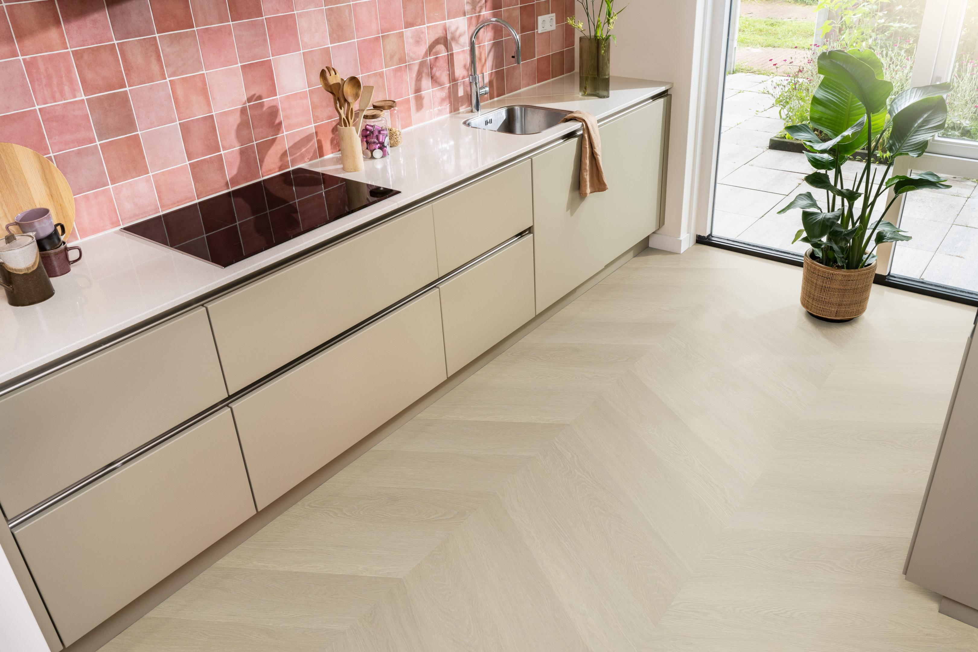 Ambiant Spigato Estino Natural oak Hongaarse punt dryback