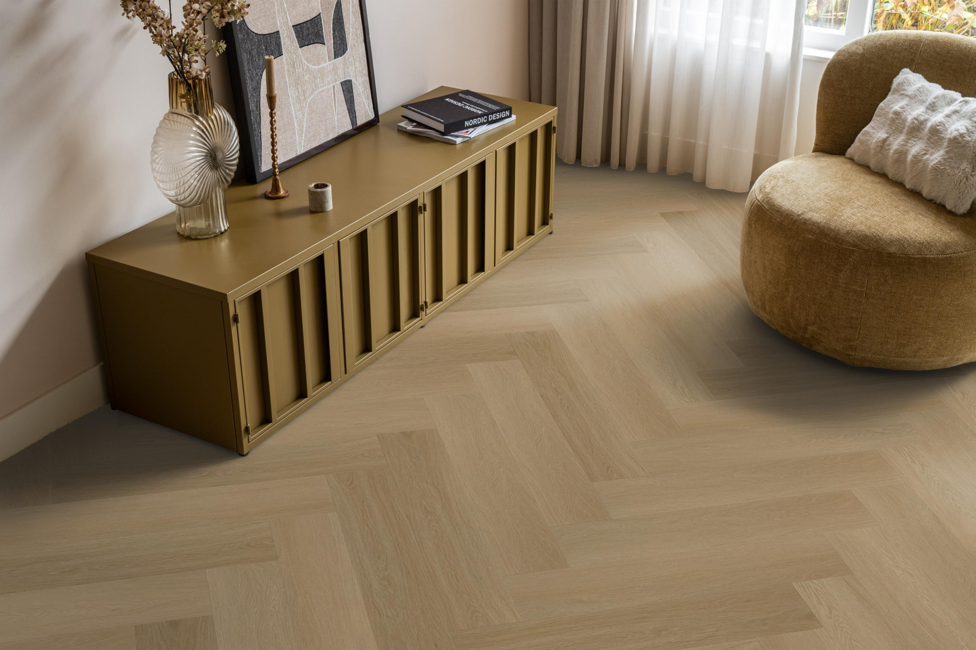 Ambiant spigato Estino warm oak dryback